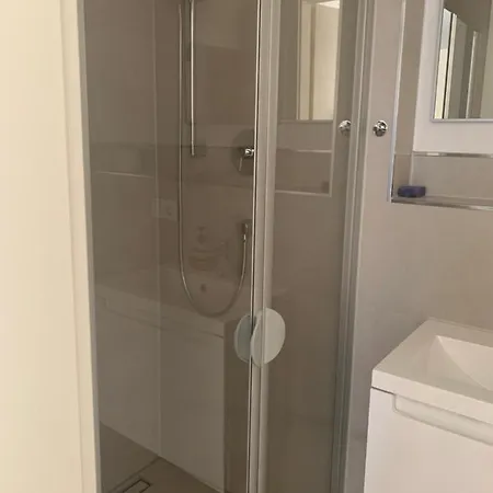 Comfortable Home In Nuremberg: Vacation Or Work! Appartement *
