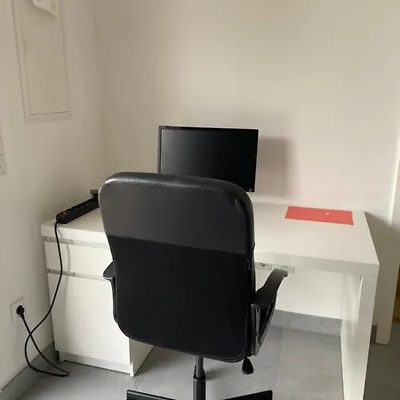 Appartement Comfortable Home In Nuremberg: Vacation Or Work!
